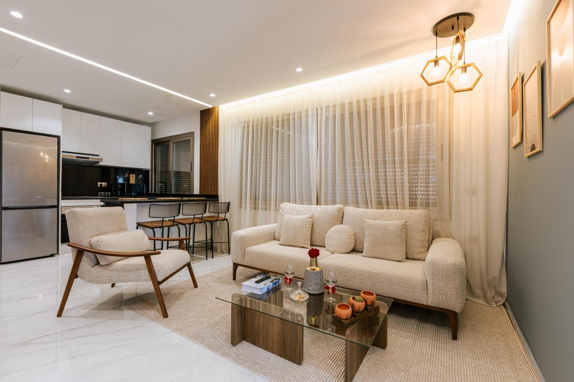 Marina View Residence Luxurious Studio Retreat With Stunning Ocean Views 1 Double Bedroom, 1 Convertible Couch Tânger Exterior foto